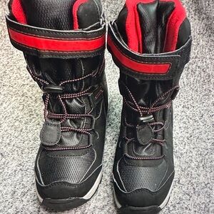 Totes Black and Red Kids Boots